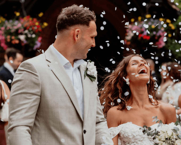 Oliver & Olivia's wedding: Bride in confetti